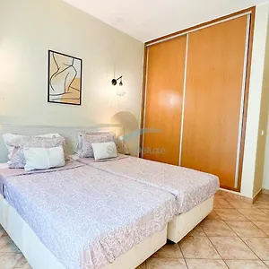 Gabriel By Sunny Deluxe Apartment